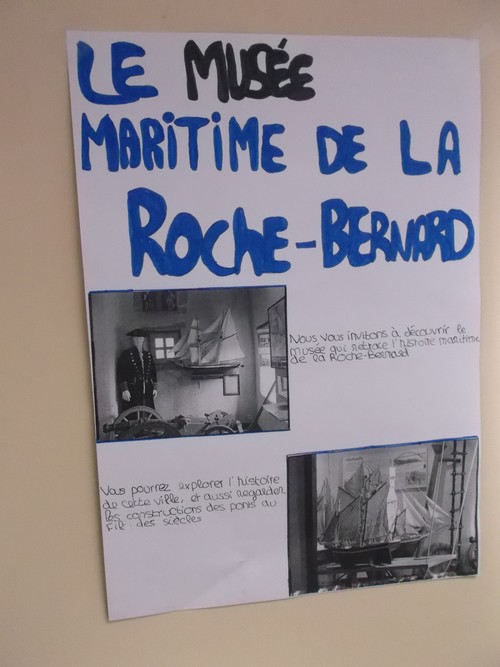 http://collegestjolaroche.free.fr/bibliotheque/Photo%20005.jpg