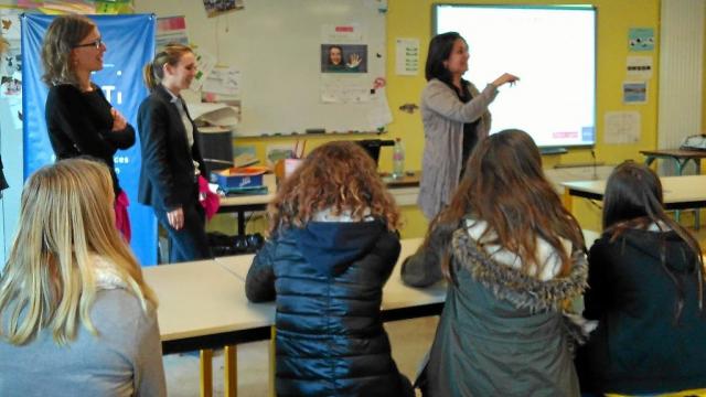 http://collegestjolaroche.free.fr/bibliotheque/les-collegiennes-sensibilisees-aux-metiers-scientifiques.jpg