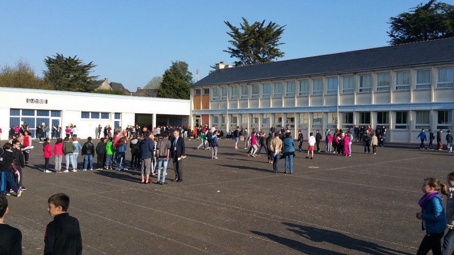 http://collegestjolaroche.free.fr/bibliotheque/olympiade2.jpg